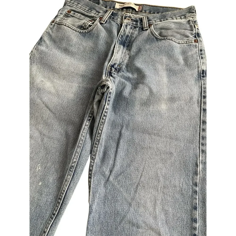 Vintage Levi’s 550 Relaxed Fit Straight Leg Light Wash 90s Y2k Mid Rise 32x34